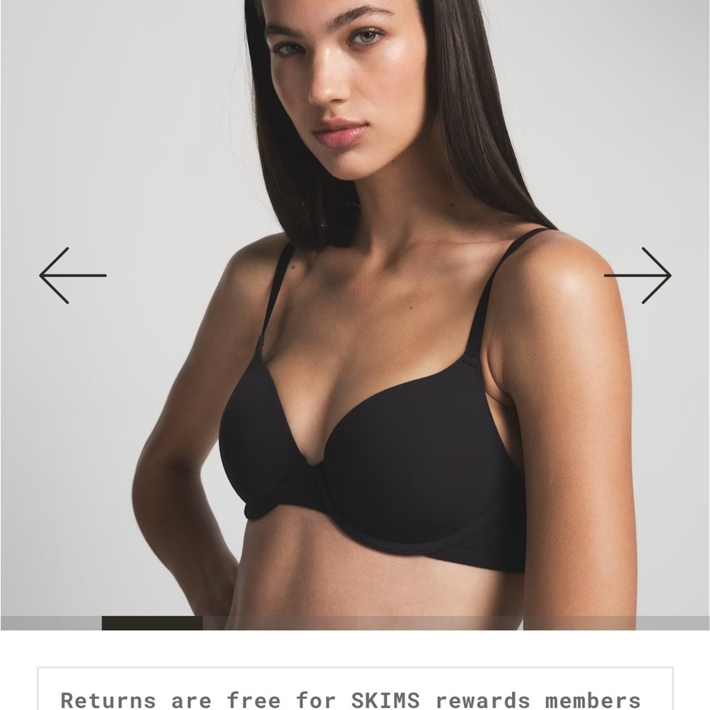 SKIMS T-Shirt bra size 34b
